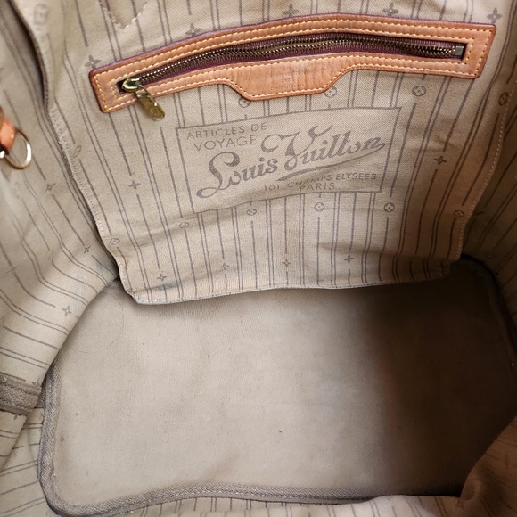 LARGE HOGO HANDBAG BY LOUIS VUITTON - Picture 5 of 11